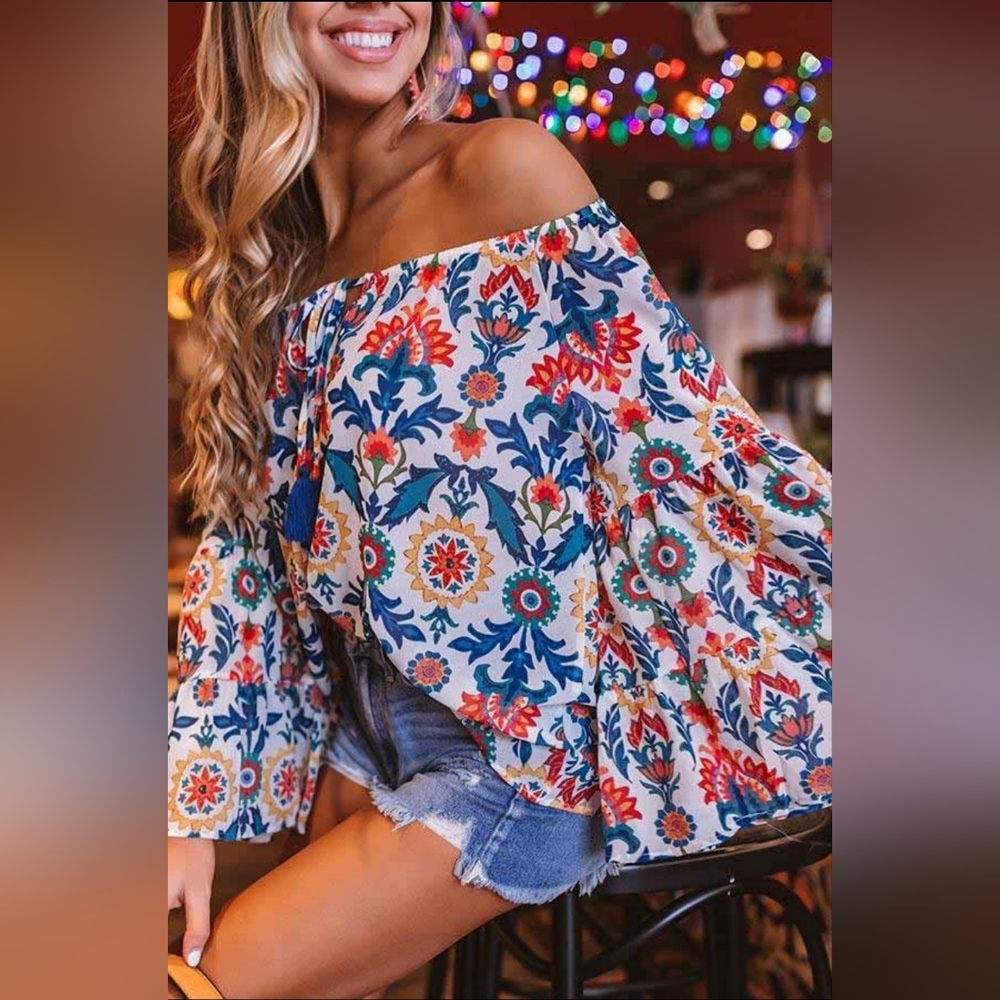 Flying Tomato Ring My Bell Bell Sleeve Blouse Size Small